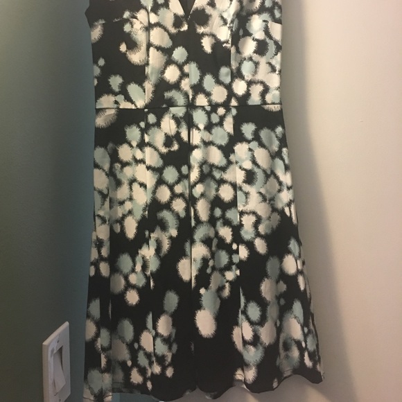 💛💛 French Connection Sz 2 Dress - Picture 7 of 8